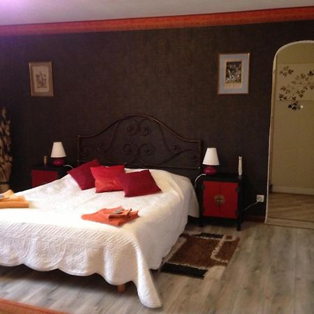 Chartreuse De Dane Bed & Breakfast Saint-Jean-Poutge Exterior photo